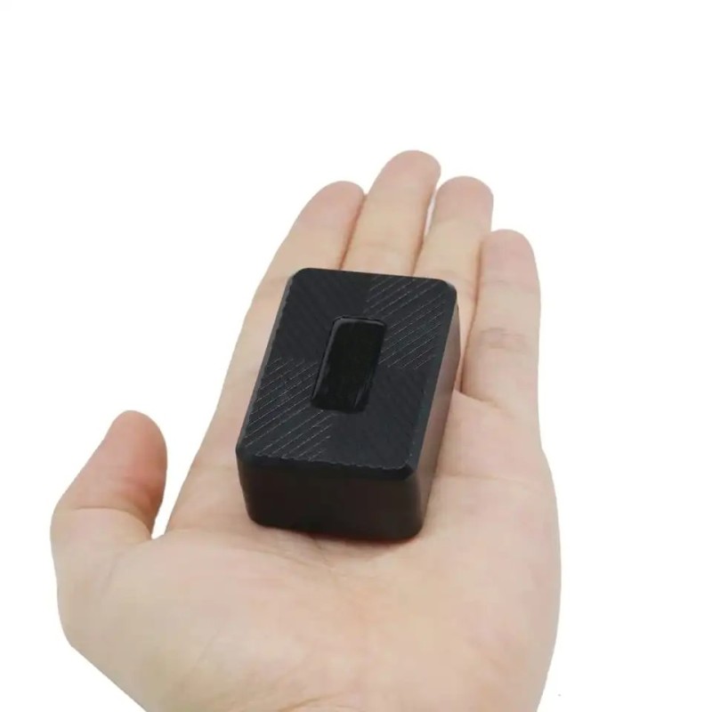 Mini localizzatore GPS 4G ad alta precisione fino a 25 giorni